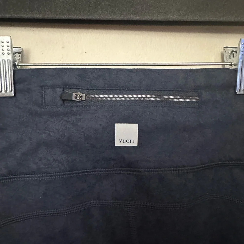 Vuori Pace High Rise Legging! Ocean Texture Blue! EUC - Picture 5 of 8